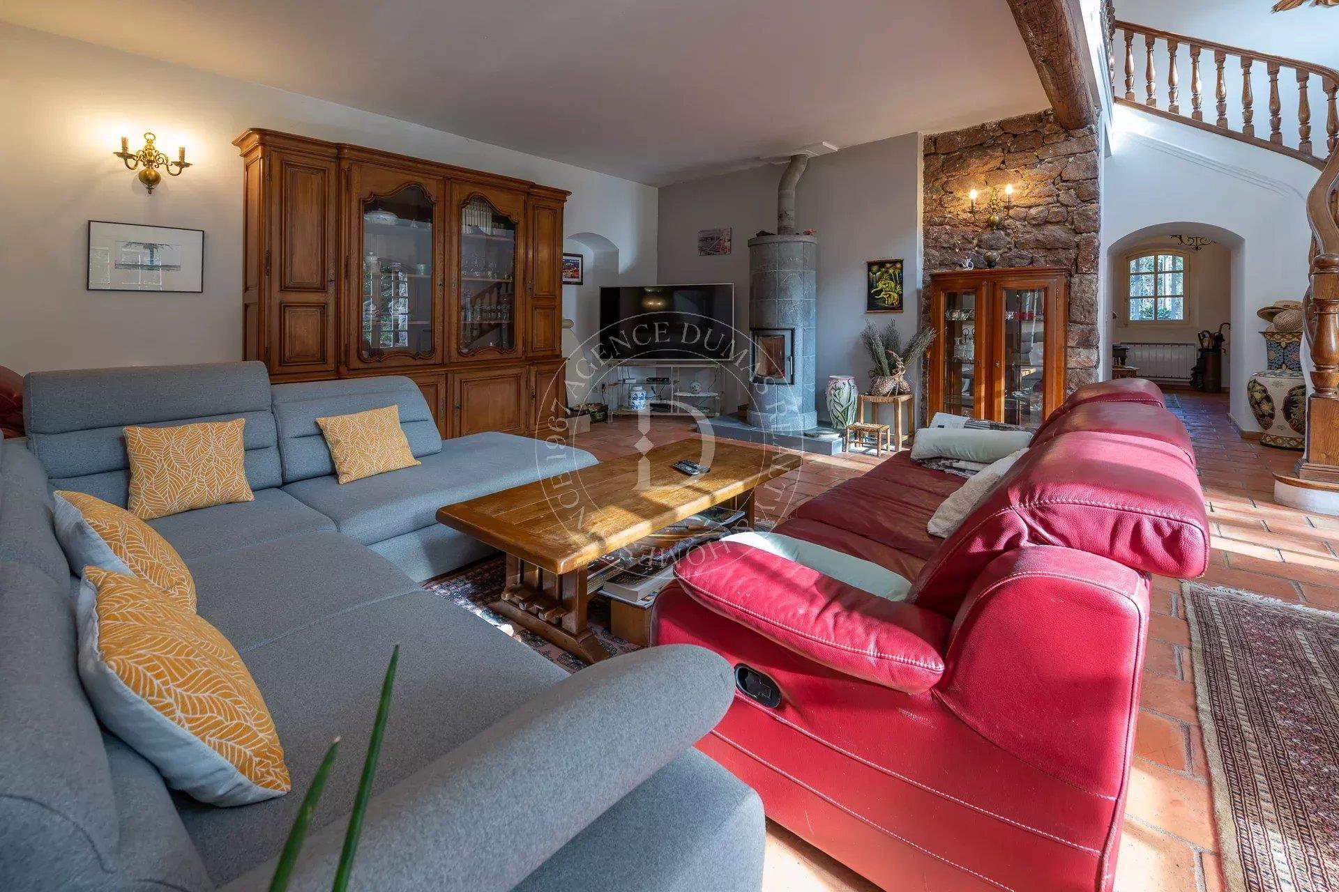Maison à vendre, 162m², Puget-Théniers