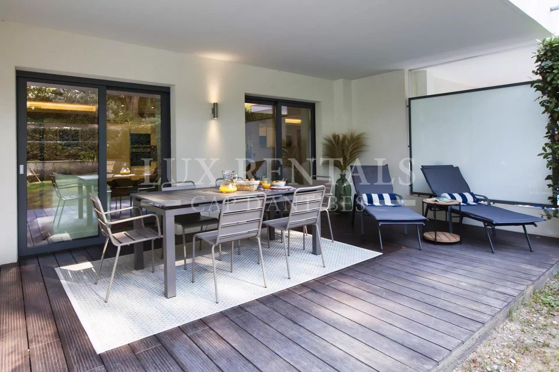 Appartement à louer, 92m², Antibes