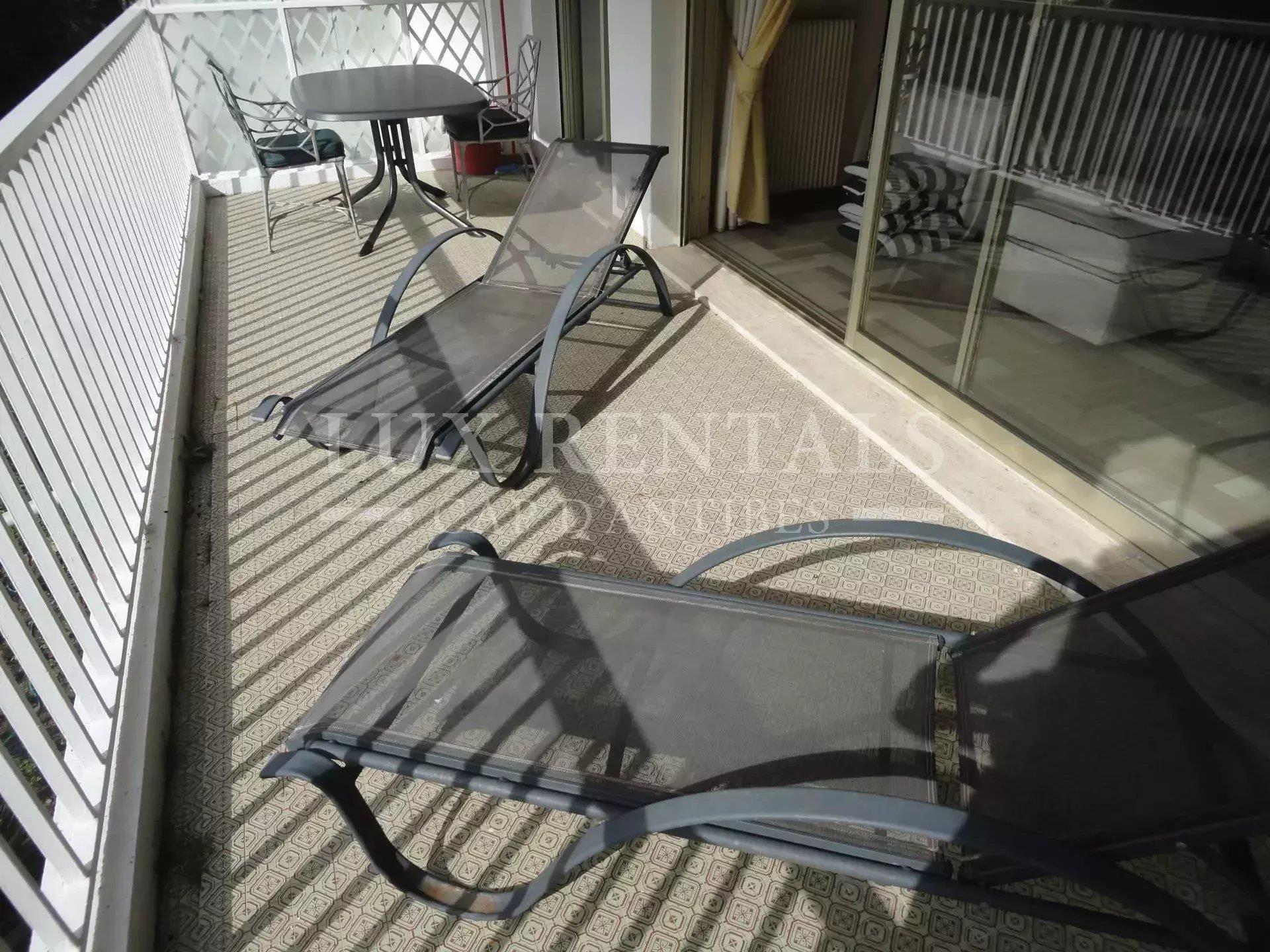 Appartement à louer, 79m², Antibes