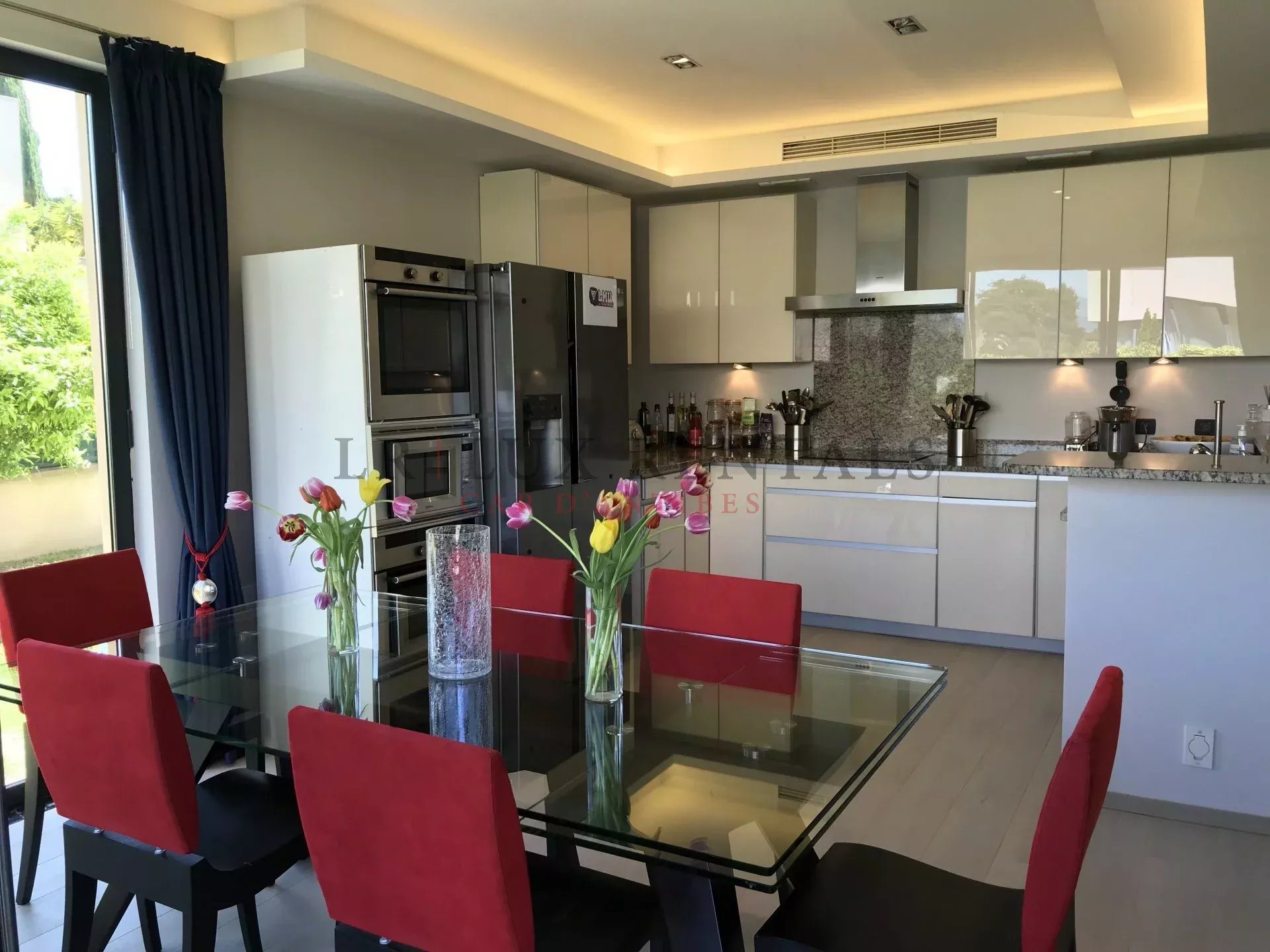 Appartement à louer, 130m², Antibes