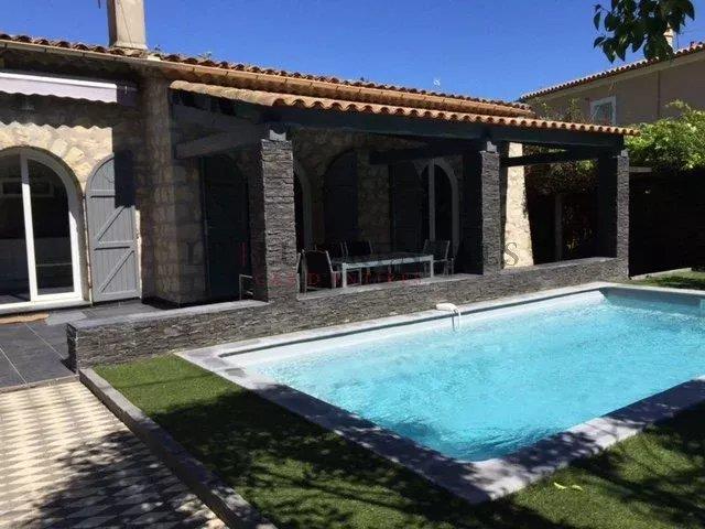 Maison à louer, 180m², Antibes