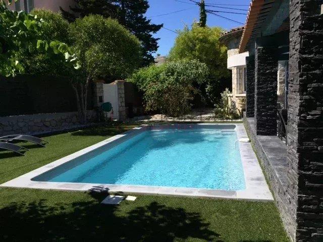 Maison à louer, 180m², Antibes