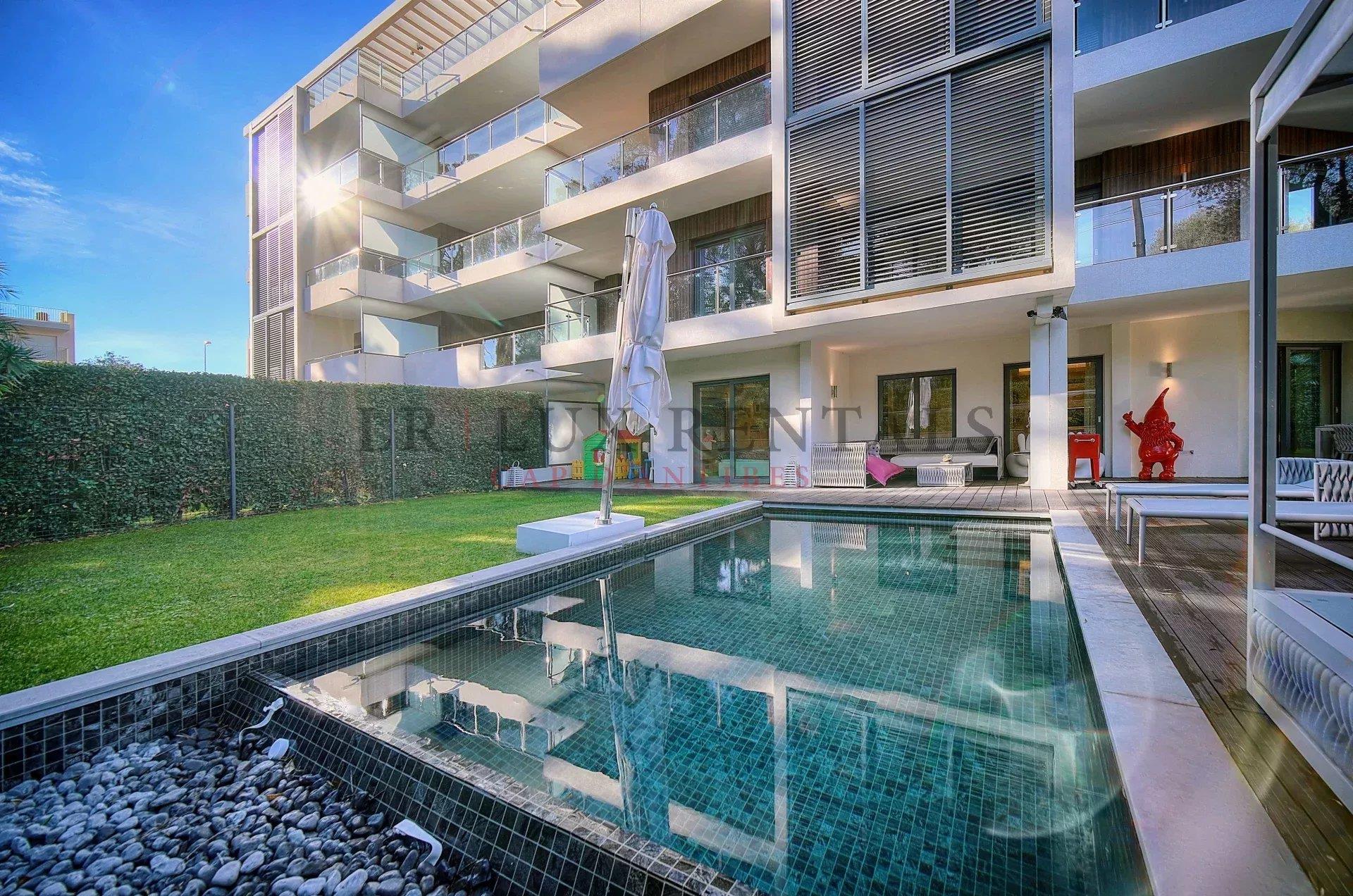 Appartement à vendre, 100m², Juan-les-Pins