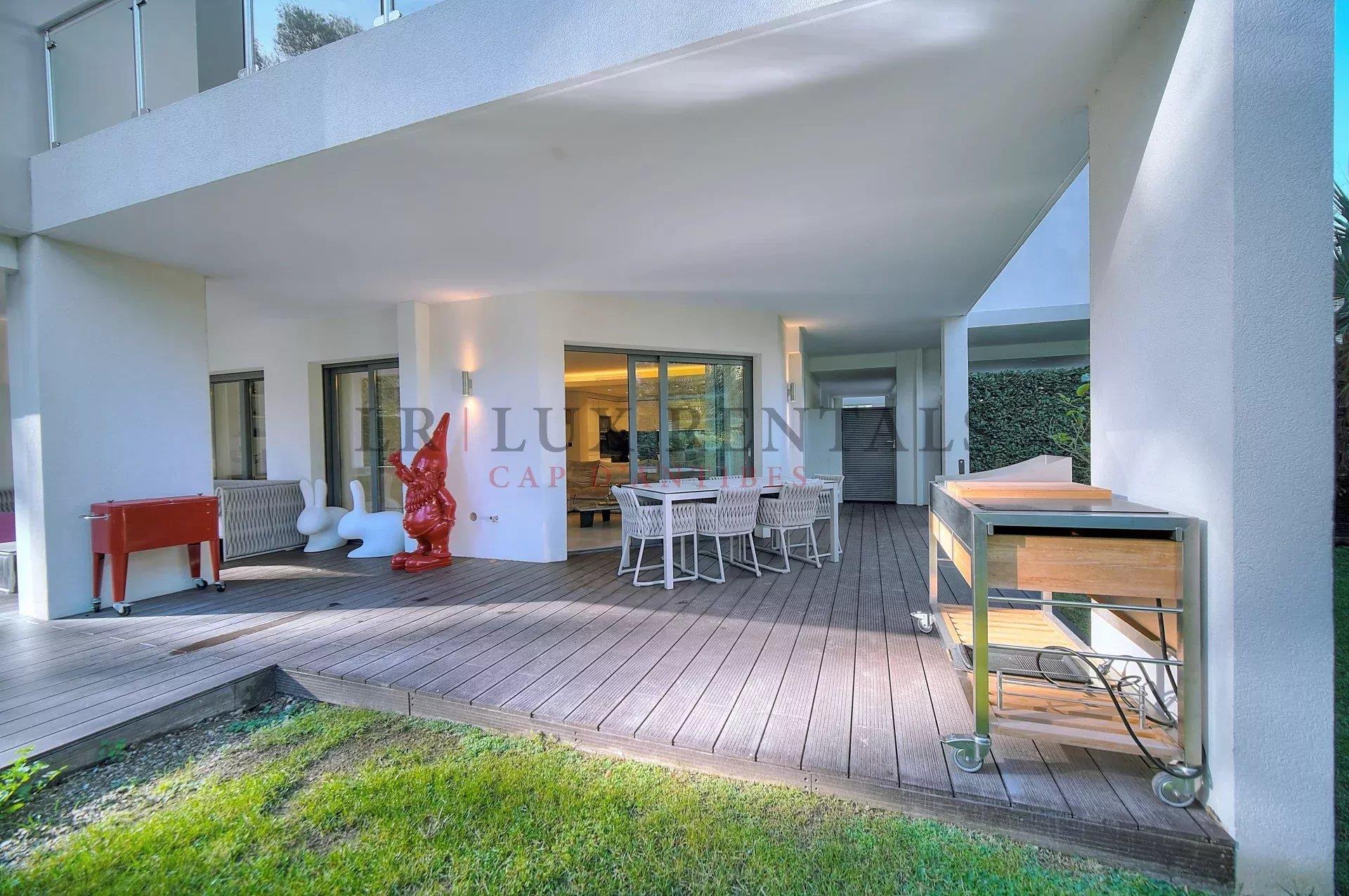 Appartement à vendre, 100m², Juan-les-Pins