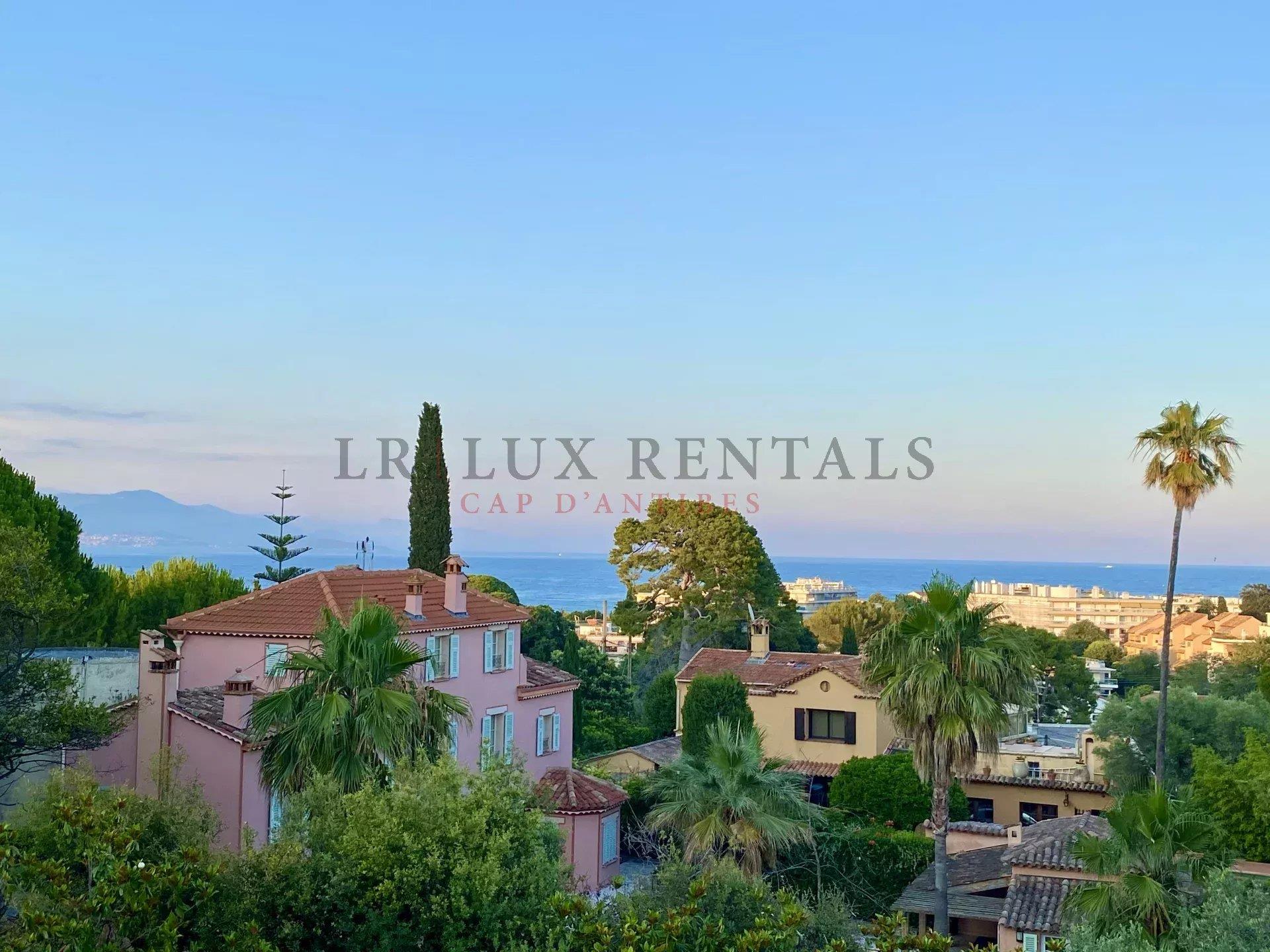 Appartement à louer, 90m², Antibes