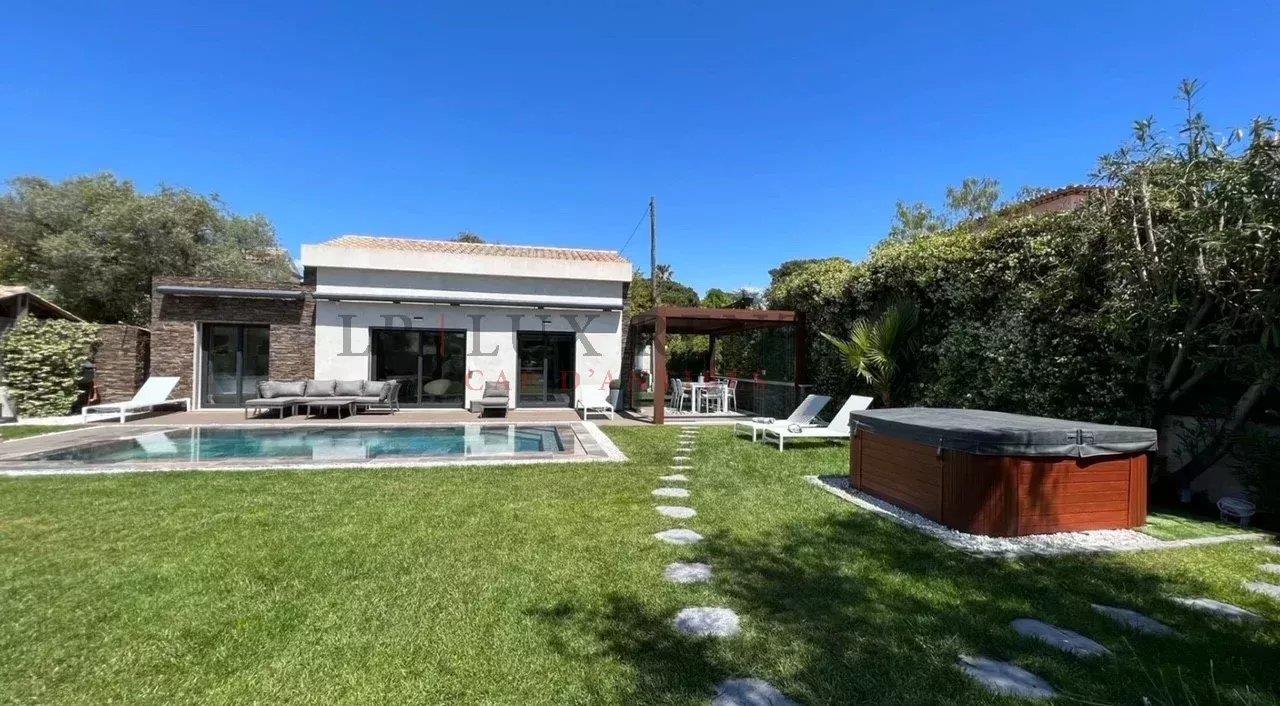 Maison à louer, 140m², Antibes