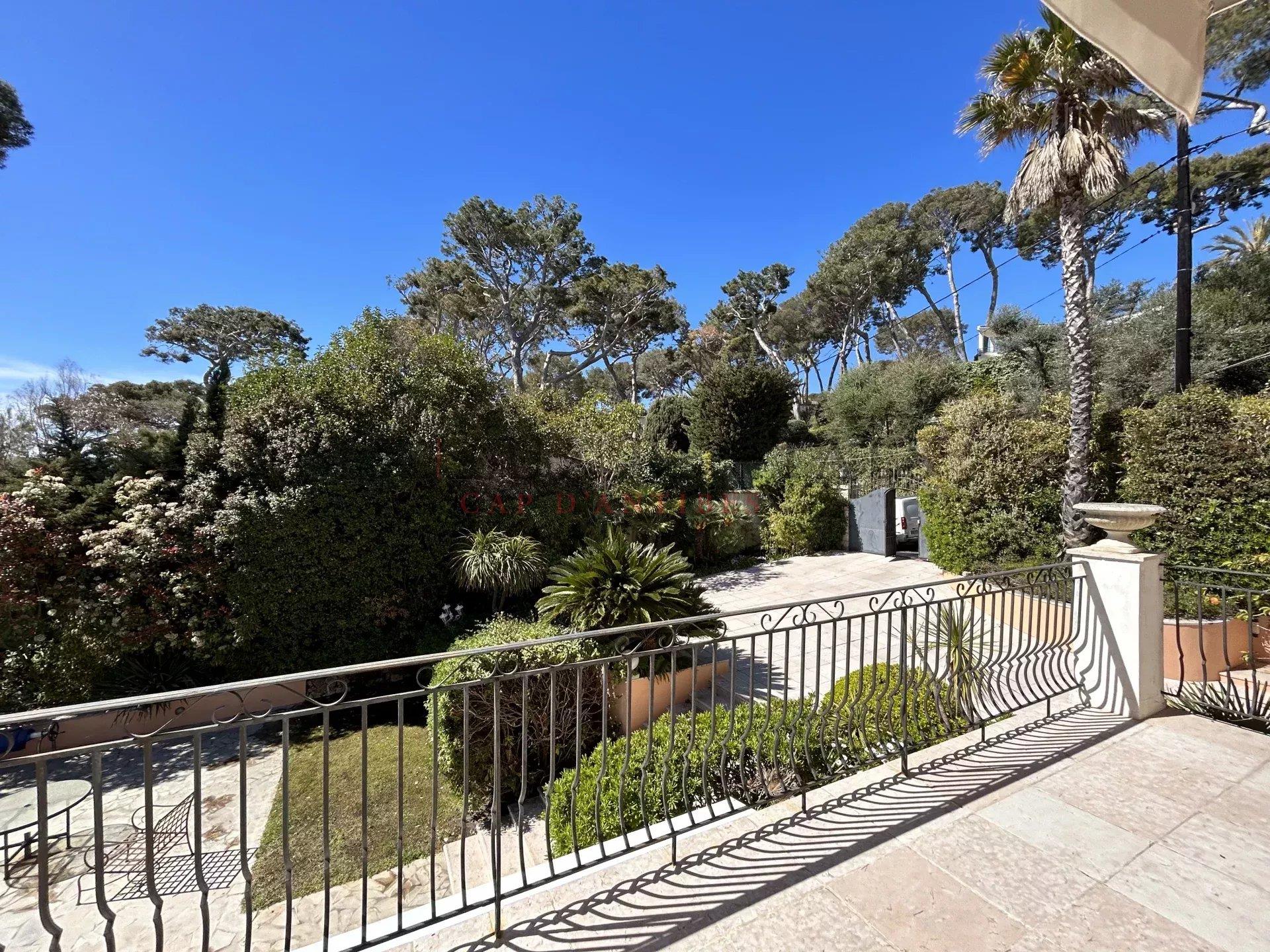 Maison à vendre, 234m², Antibes