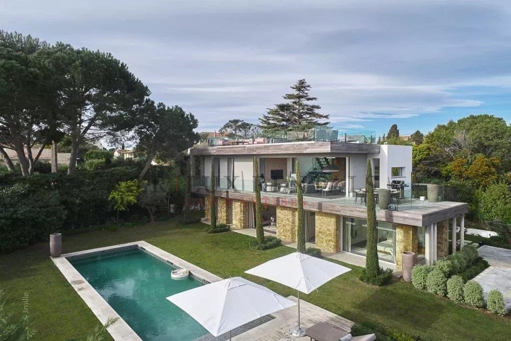 Maison à louer, 330m², Antibes