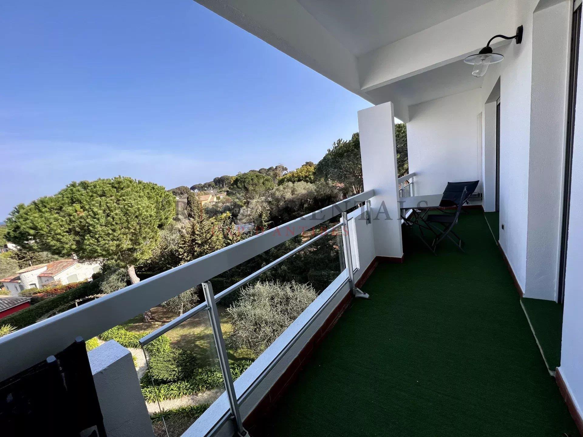 Appartement à louer, 52m², Antibes