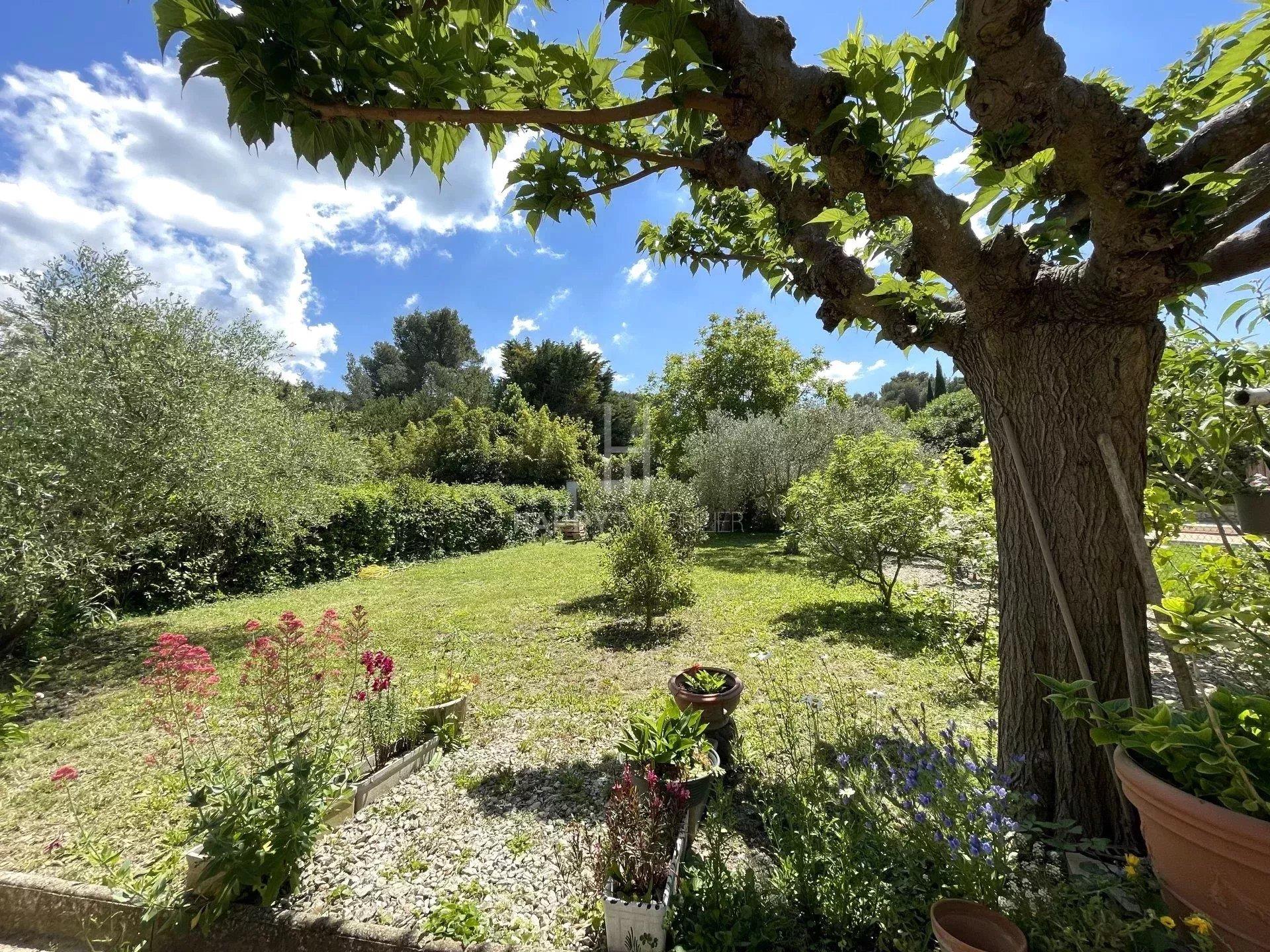 Maison à vendre, 94m², Saint-Etienne-du-Grès