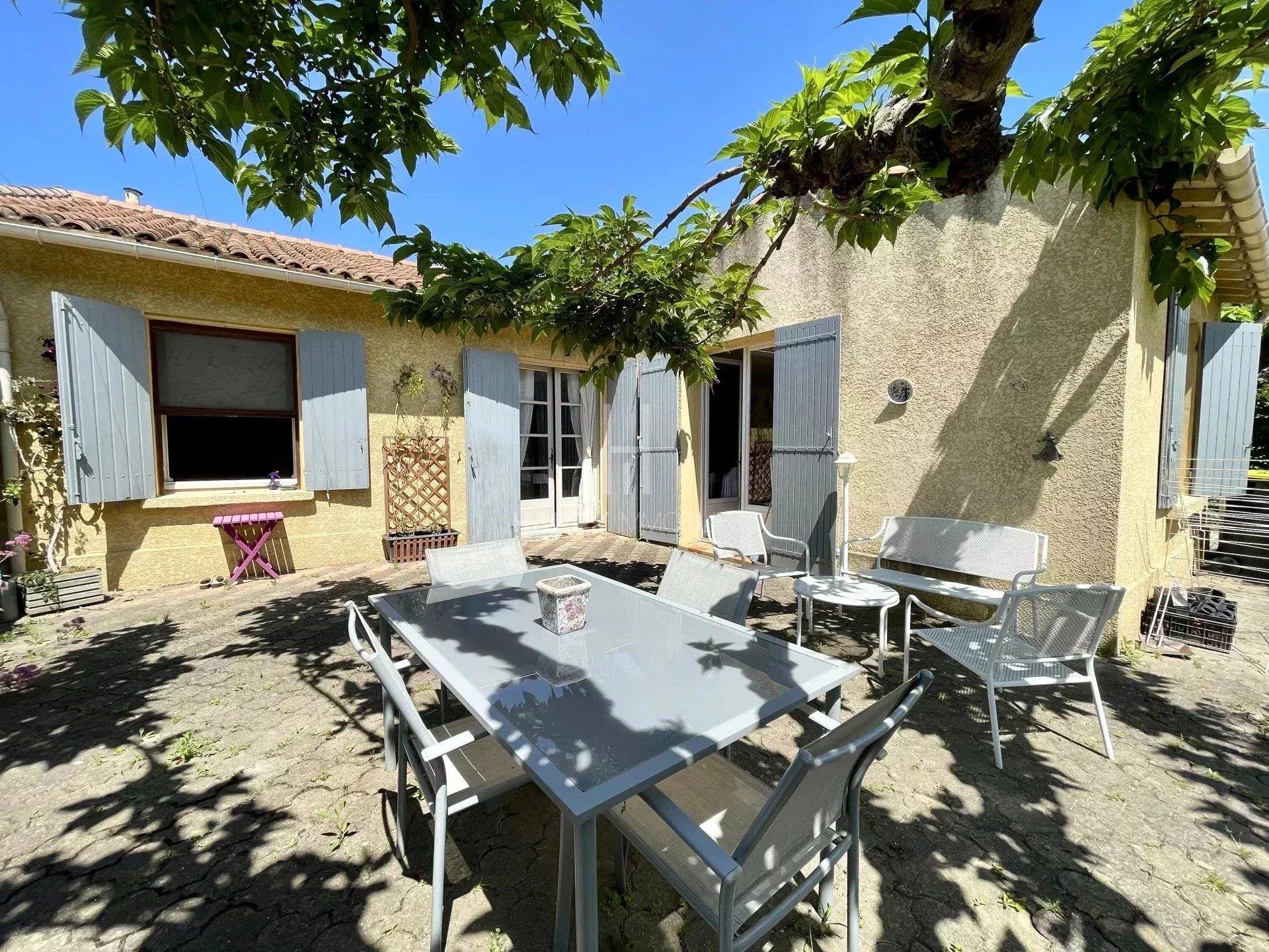 Maison à vendre, 94m², Saint-Etienne-du-Grès