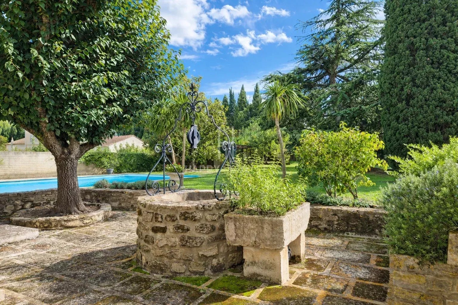 Maison à vendre, 210m², Saint-Rémy-de-Provence