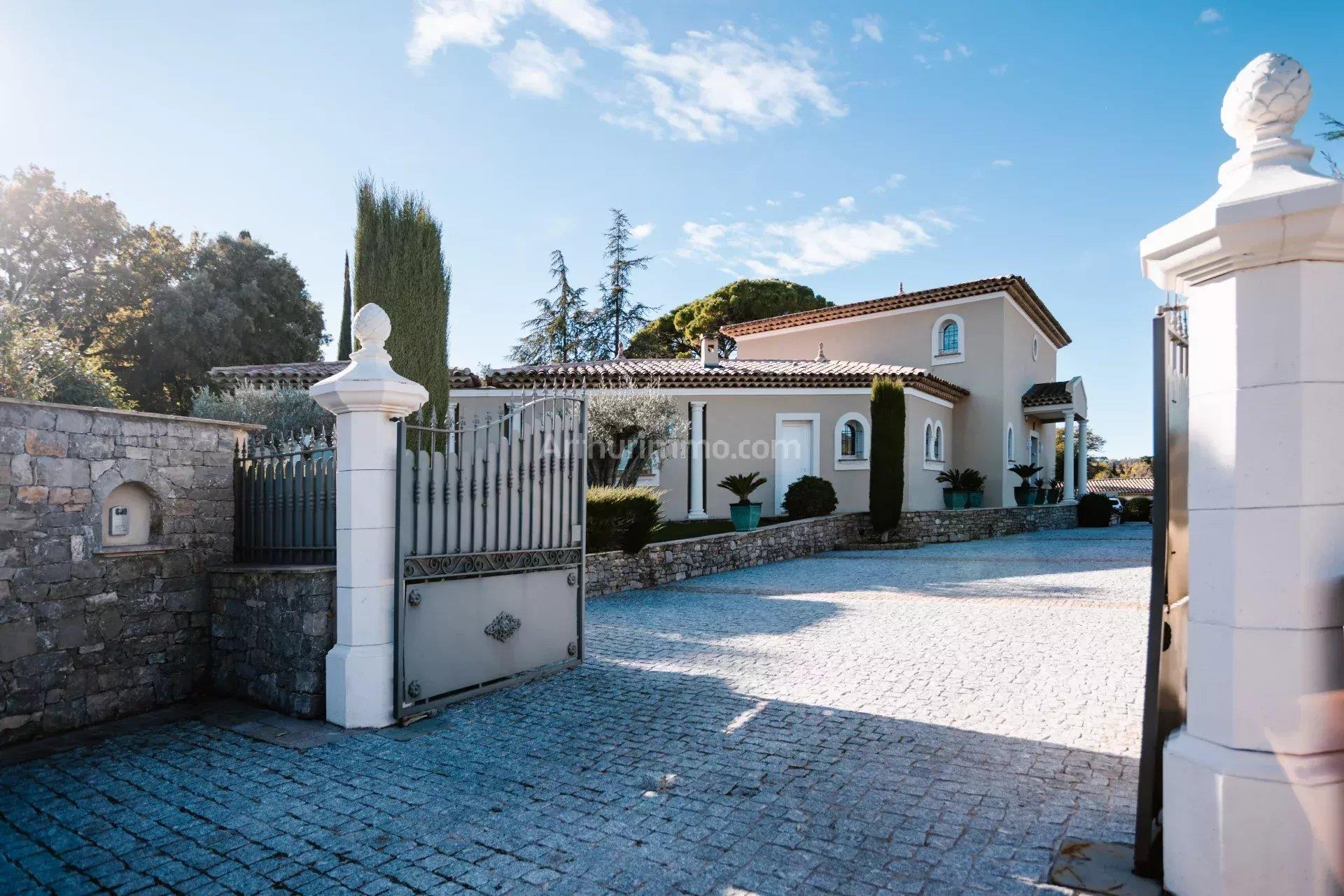Maison à vendre, 225m², Draguignan