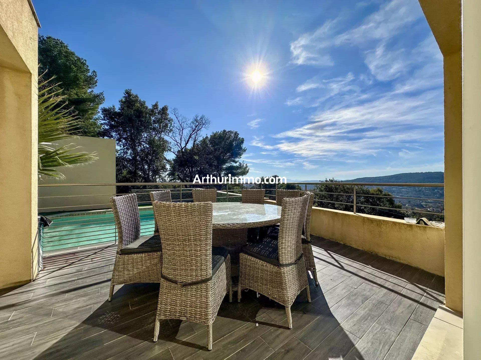Maison à vendre, 197m², Draguignan
