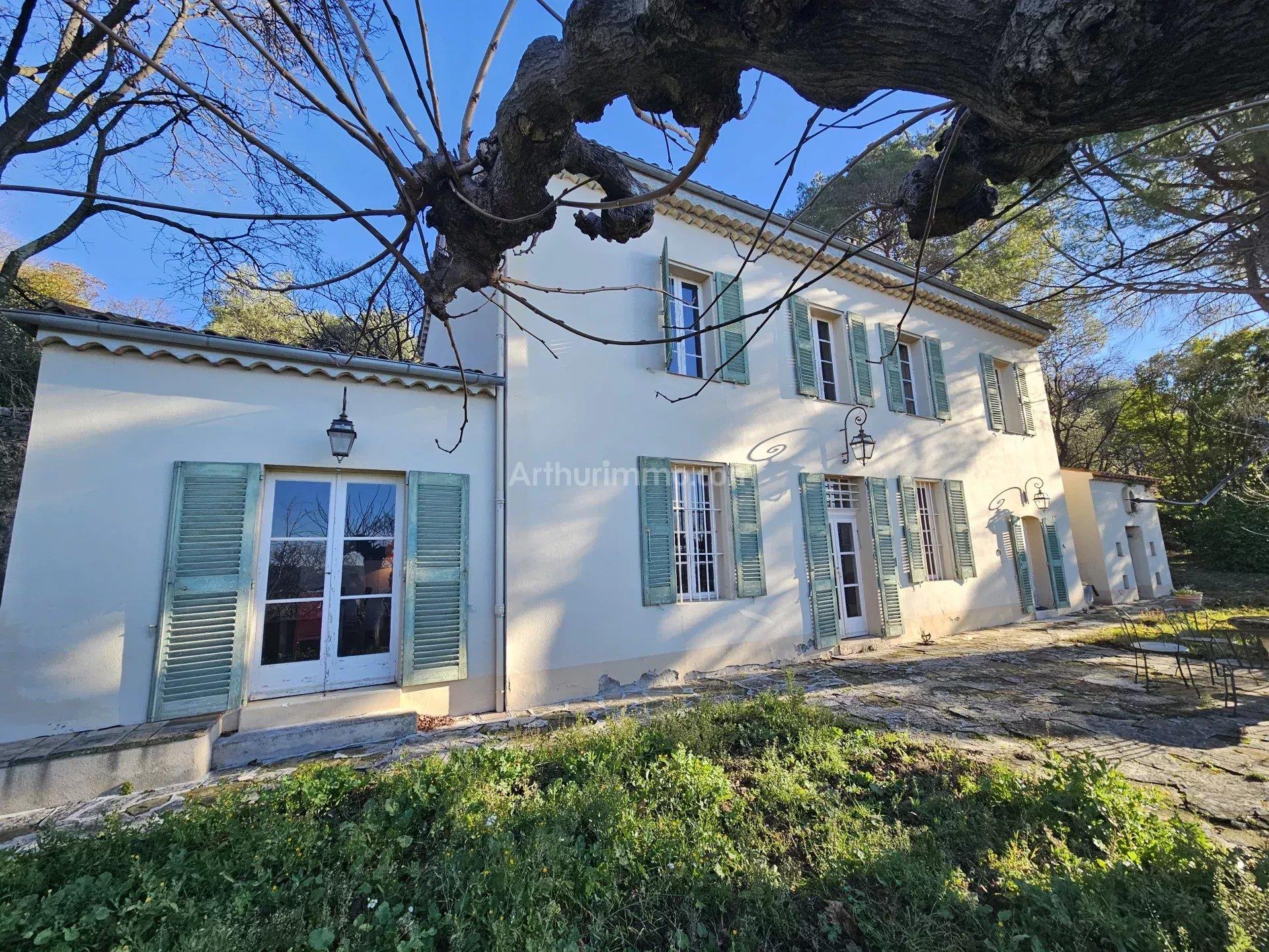 Maison à vendre, 160m², Draguignan