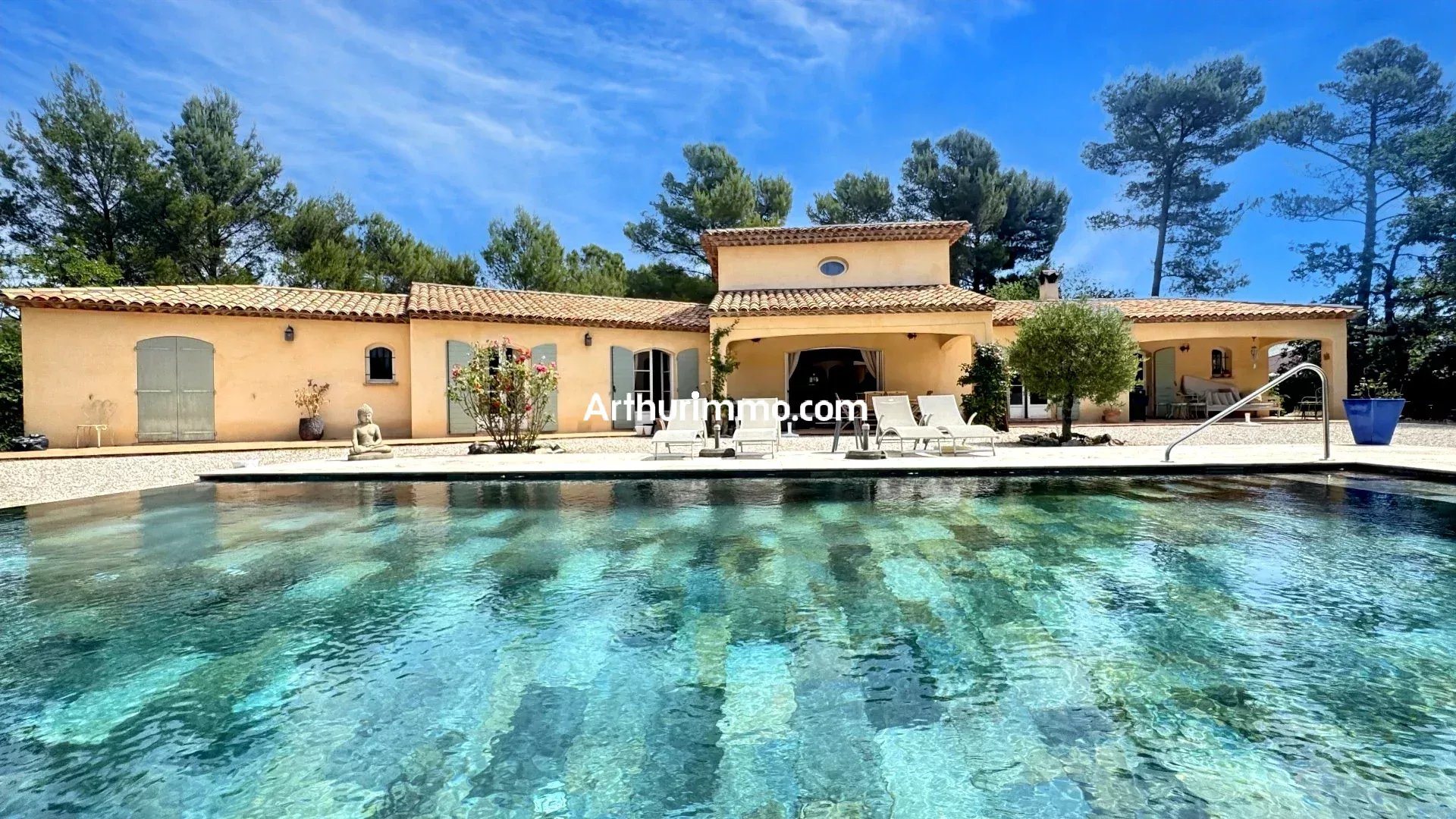 Maison à vendre, 225m², Flayosc