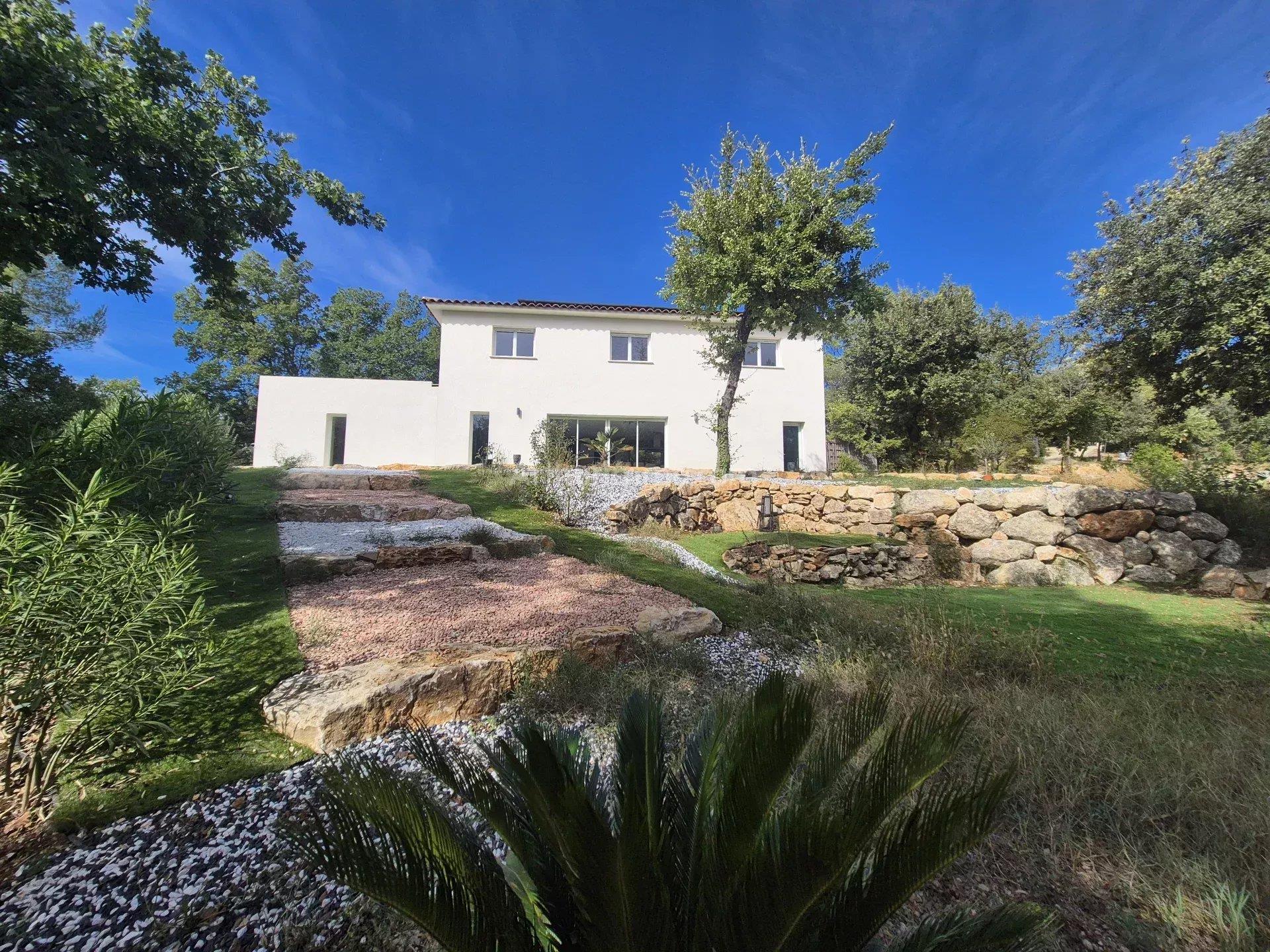 Maison à vendre, 179m², Draguignan