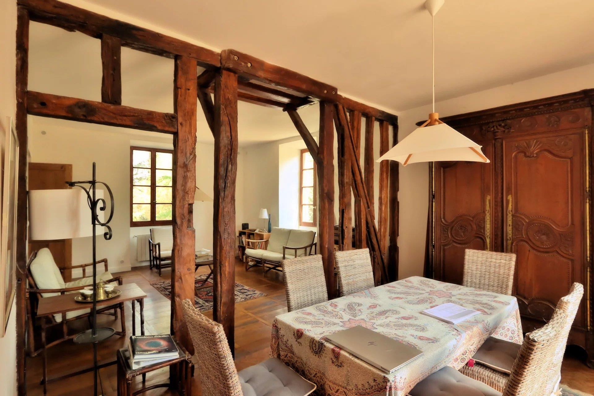 Maison à vendre, 260m², Laguian-Mazous