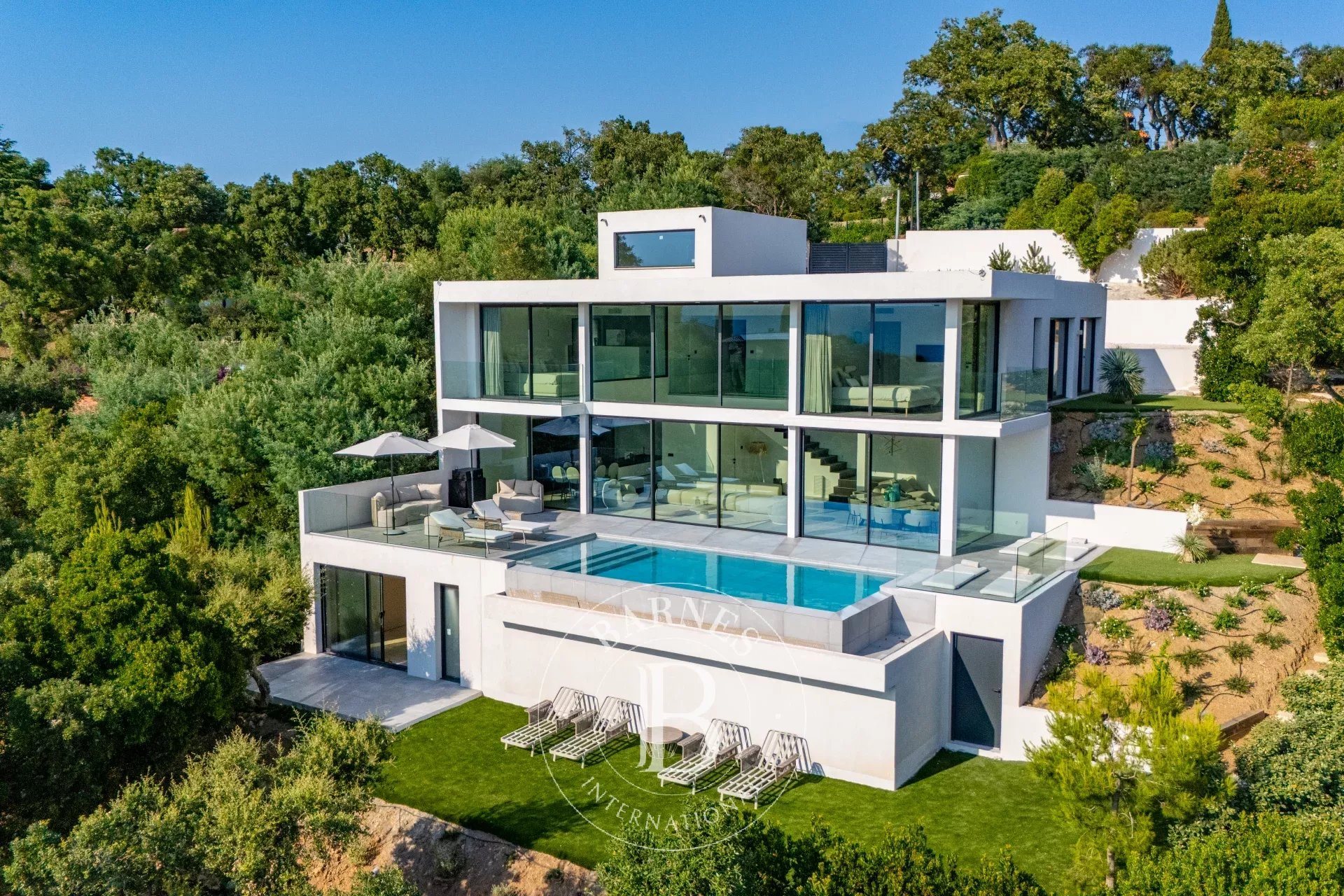 Maison à vendre, 230m², Les Issambres