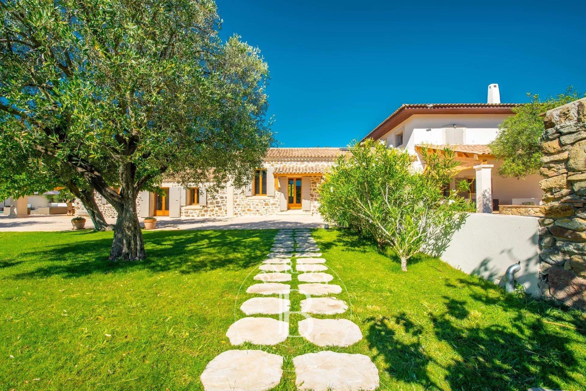 Maison à vendre, 450m², Sainte-Maxime