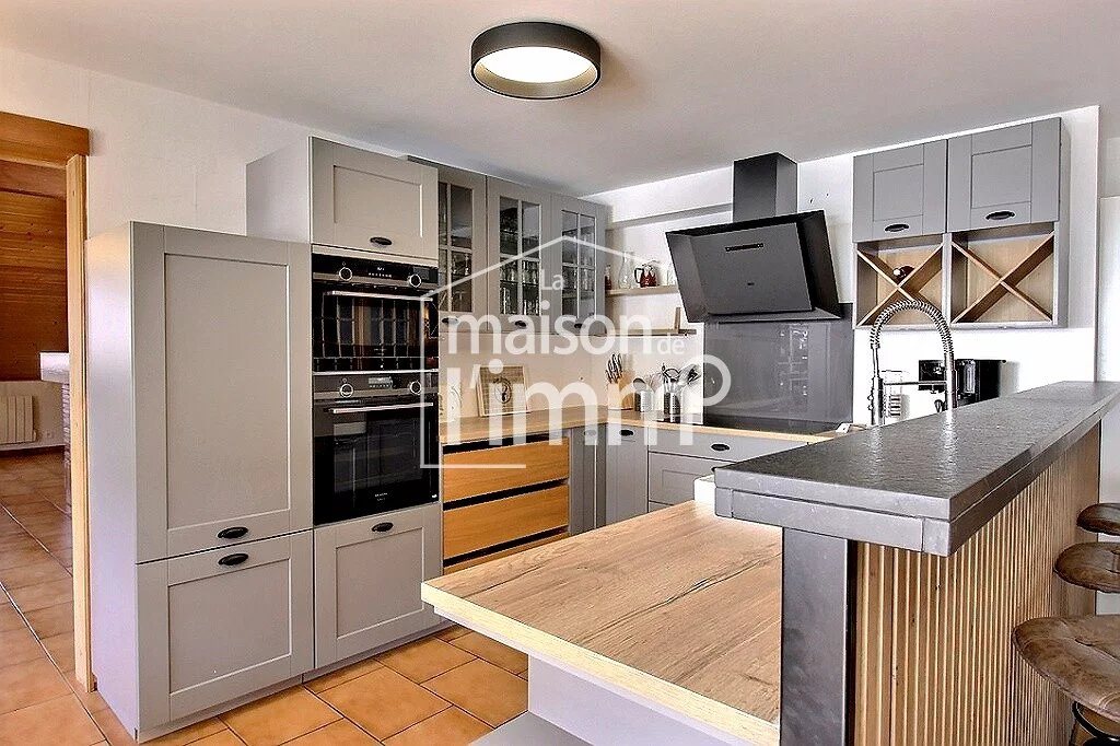 Appartement à vendre, 321m², La Chapelle-d'Abondance