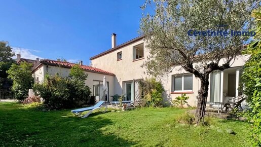Maison 7 pièces 214 m² · à Céret · 214 m² · 598 000 €