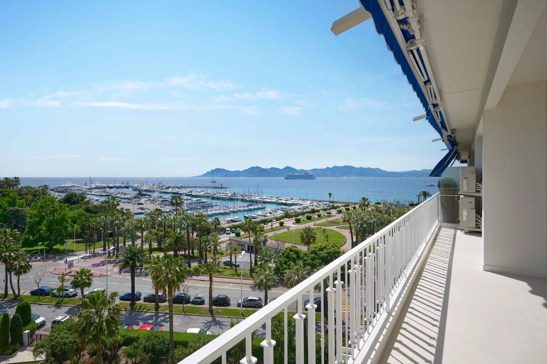 Apartment for sale on the Croisette, Cannes