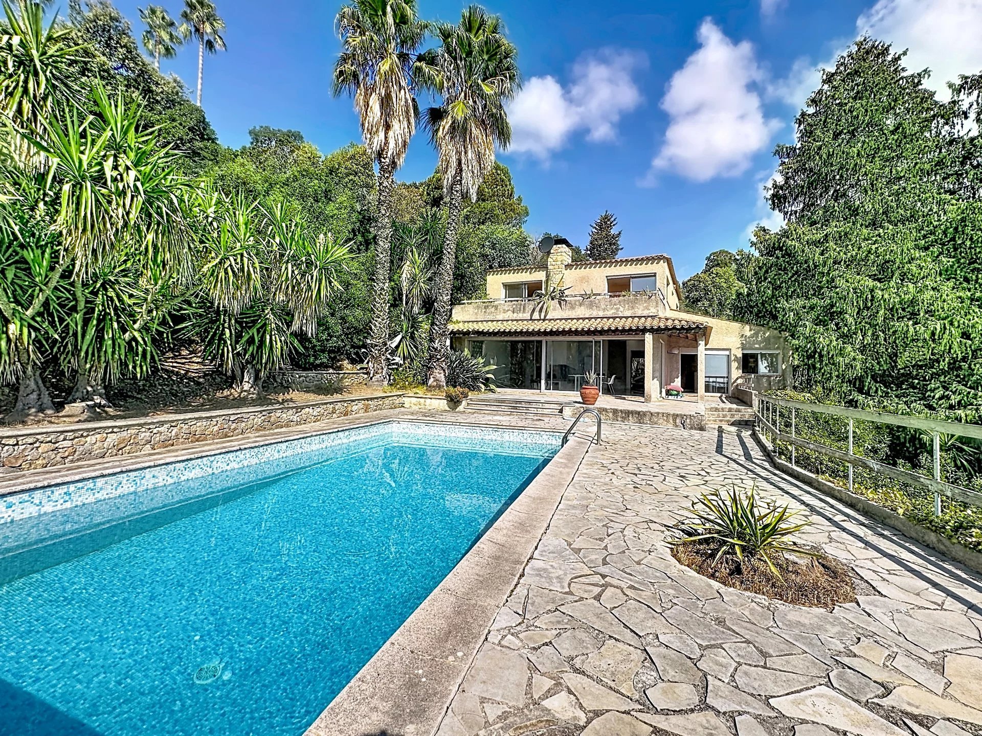 Maison à vendre, 220m², Vallauris