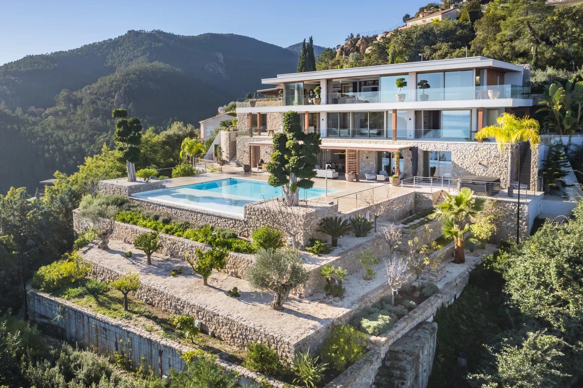 Maison à vendre, 830m², Théoule-sur-Mer