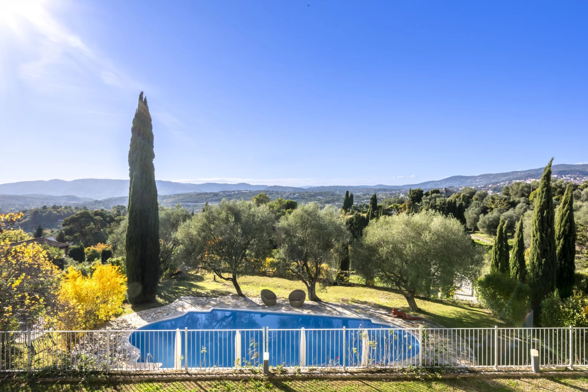 Maison à vendre, 409m², Grasse