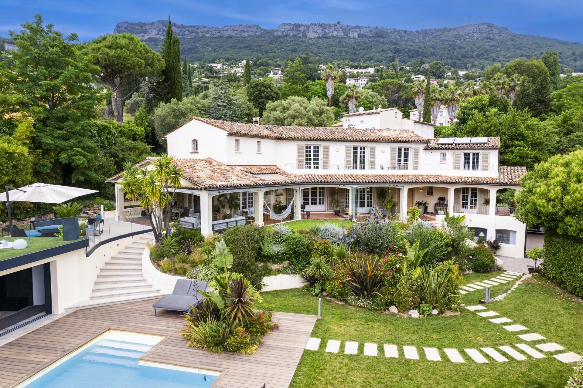 Maison à vendre, 300m², Vence