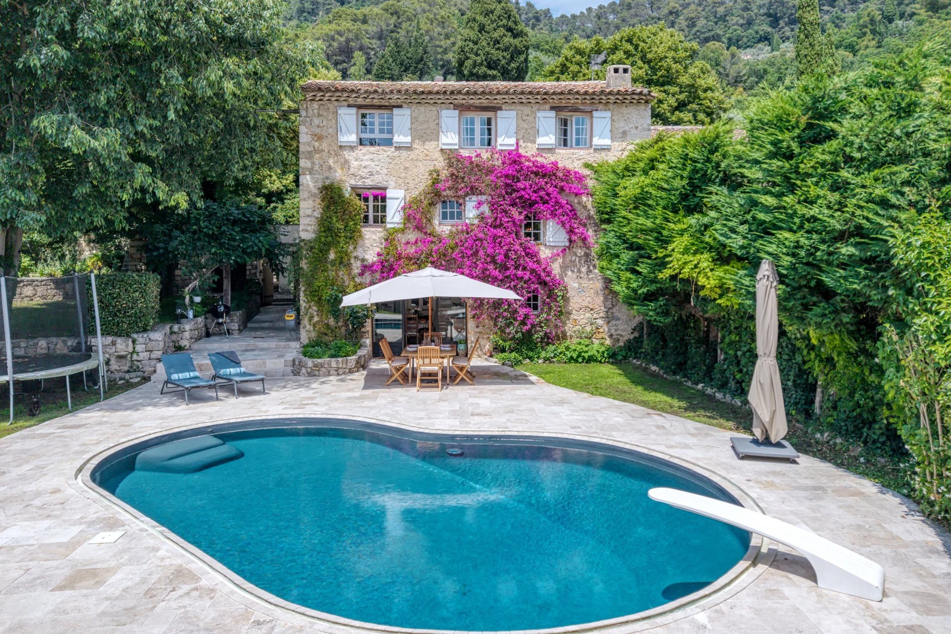 Maison à vendre, 280m², Cabris