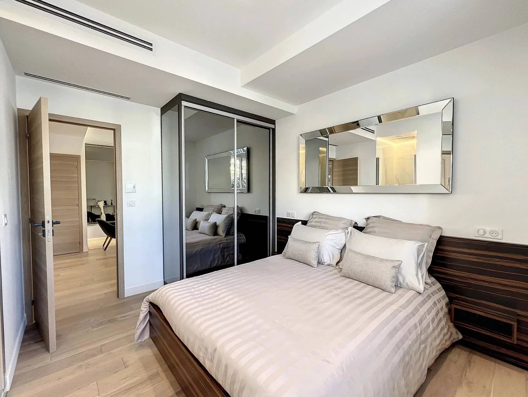 Appartement – Cannes, La Lepre - Plus