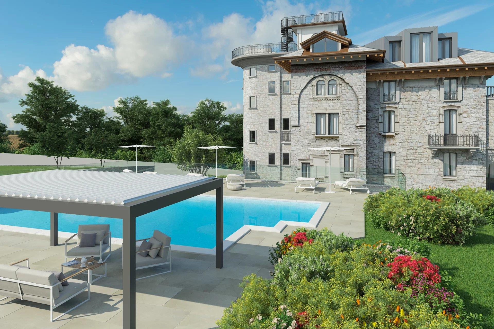 Prestigious period villa for sale in Baveno in need of renovation