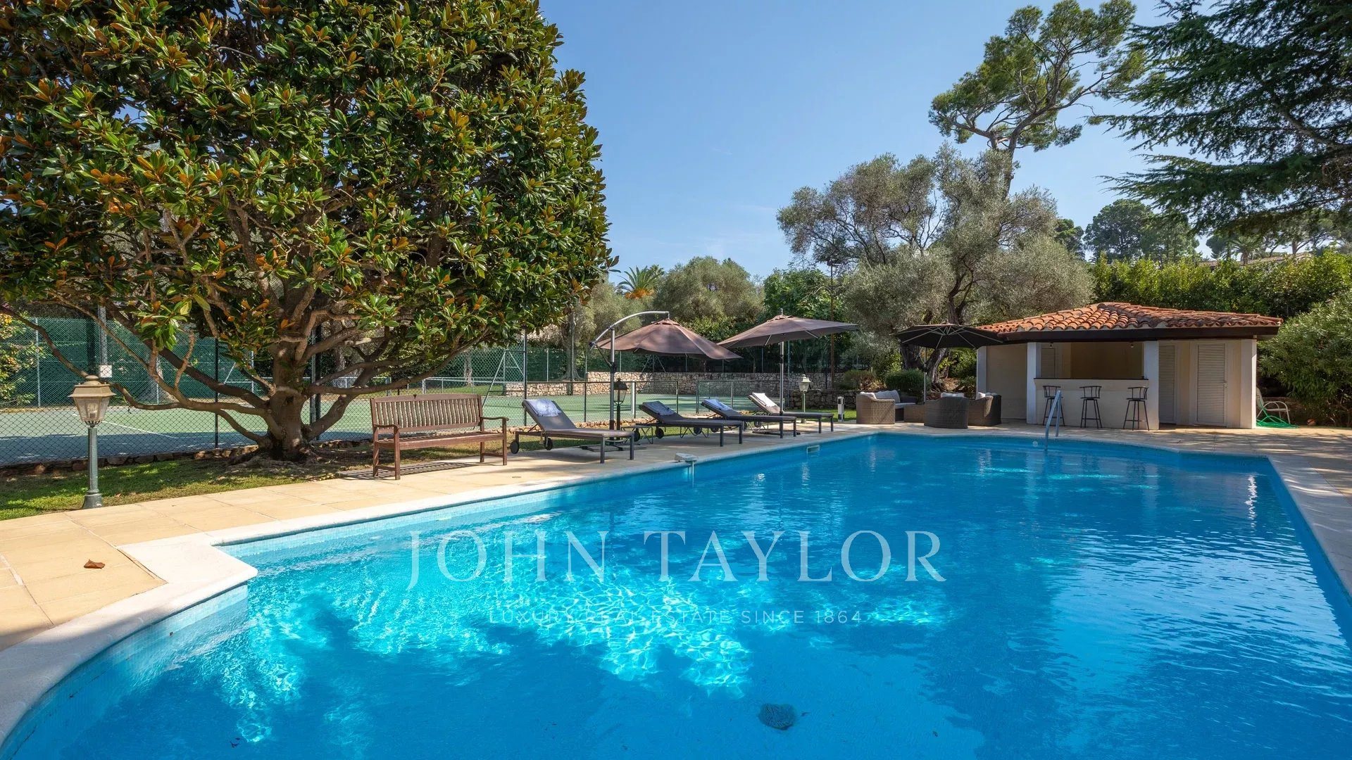 Maison à vendre, 667m², Antibes