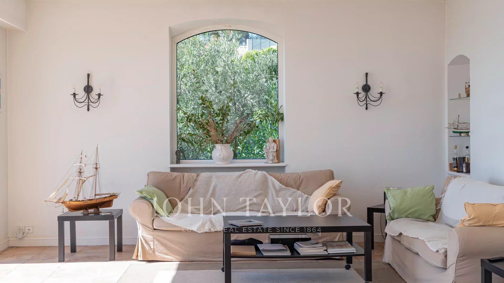 Maison à vendre, 250m², Vallauris