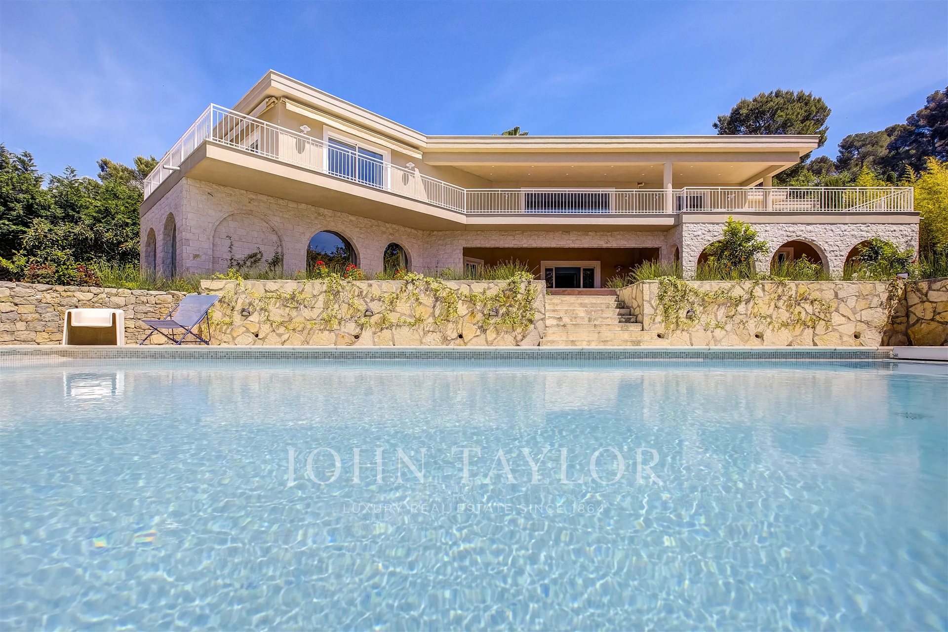 Maison à vendre, 320m², Mougins