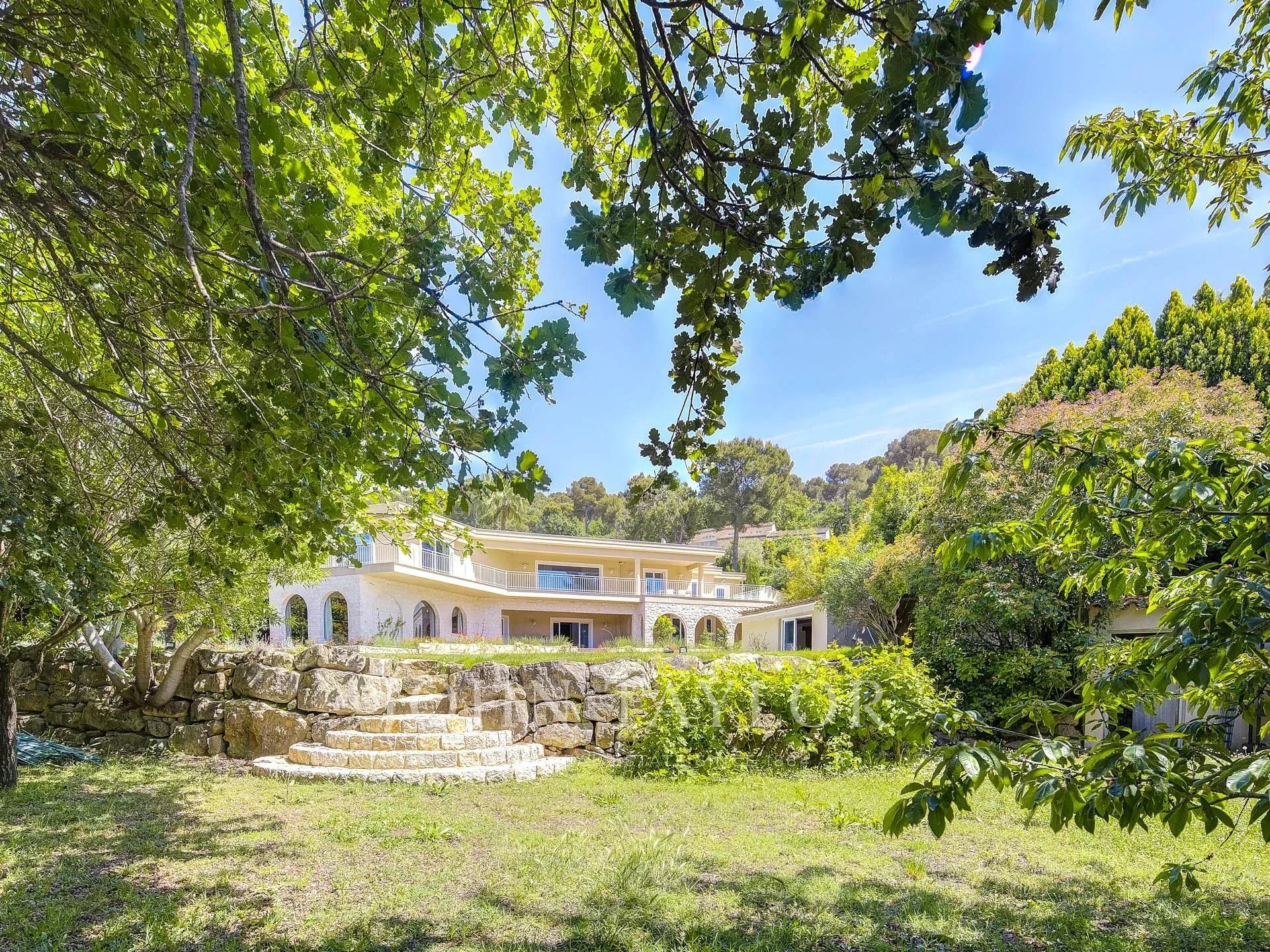Maison à vendre, 320m², Mougins