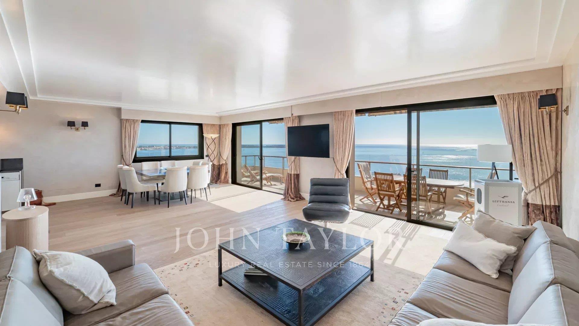Appartement à vendre, 121m², Vallauris