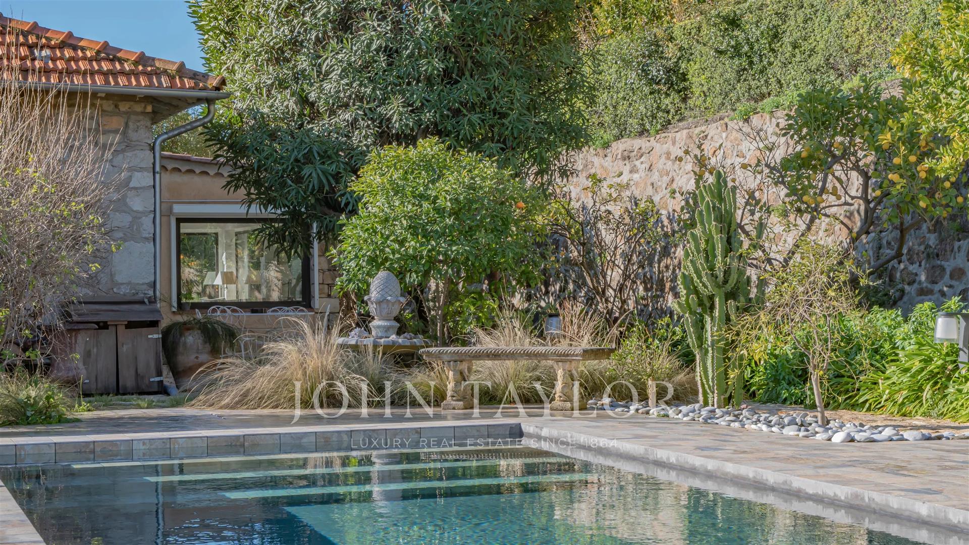 Maison à vendre, 177m², Golfe-Juan
