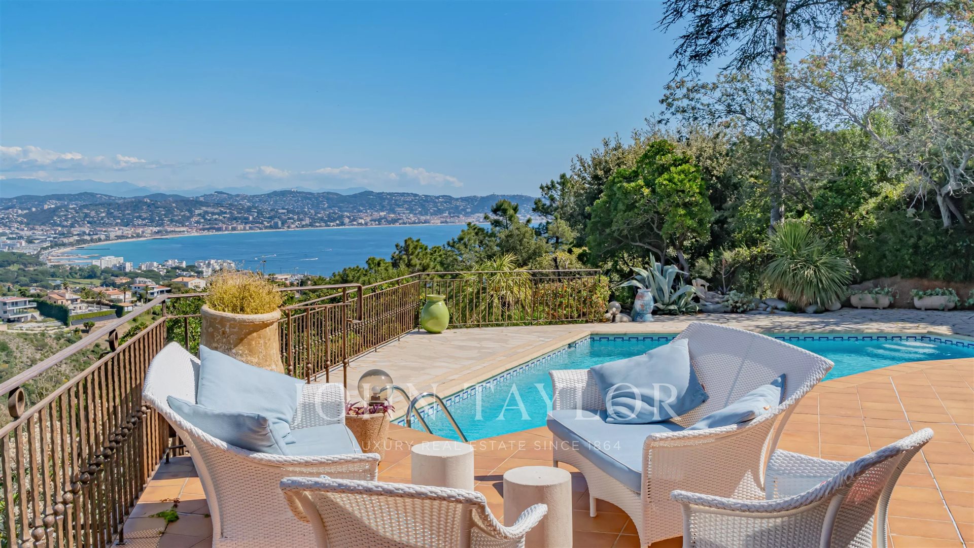 Maison à vendre, 315m², Théoule-sur-Mer