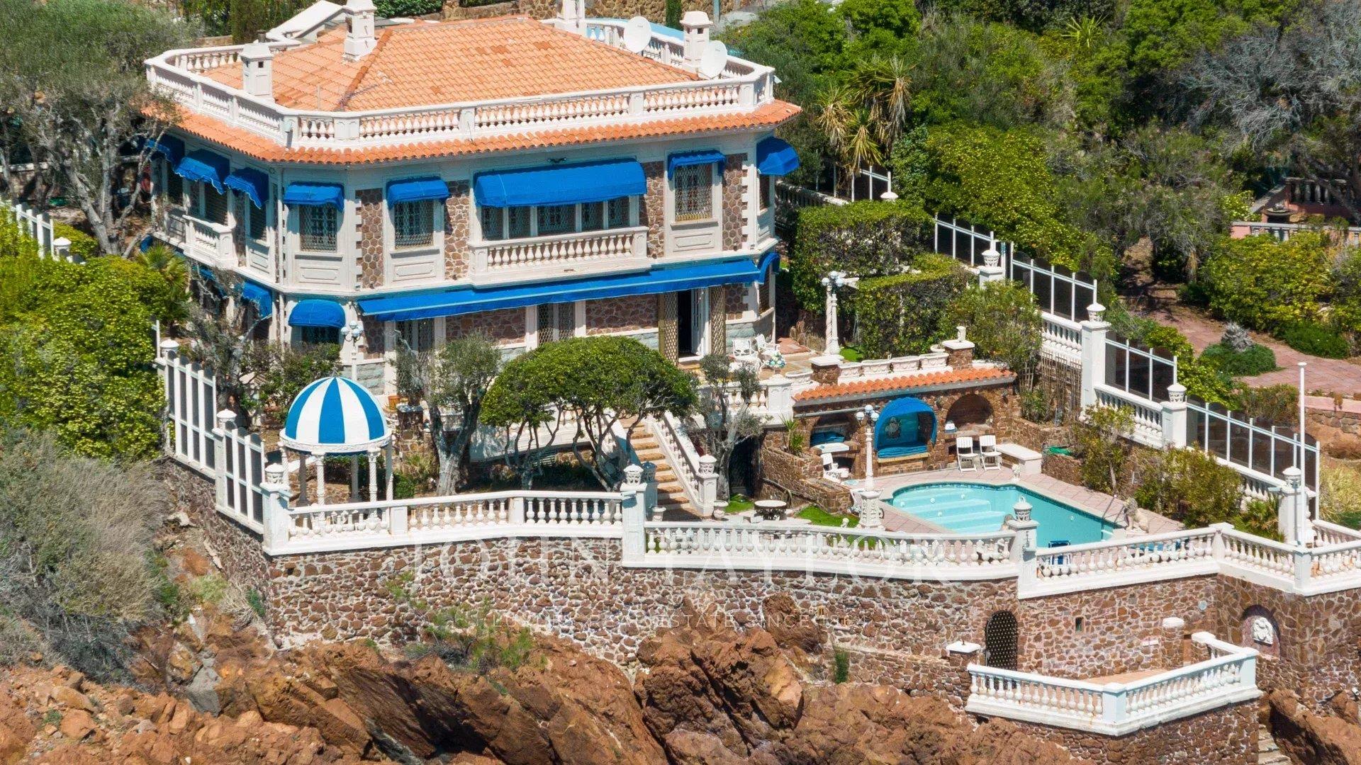 Maison à vendre, 245m², Agay