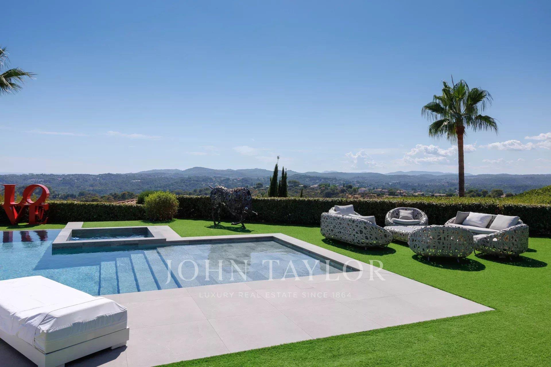 Maison à vendre, 397m², Villeneuve-Loubet