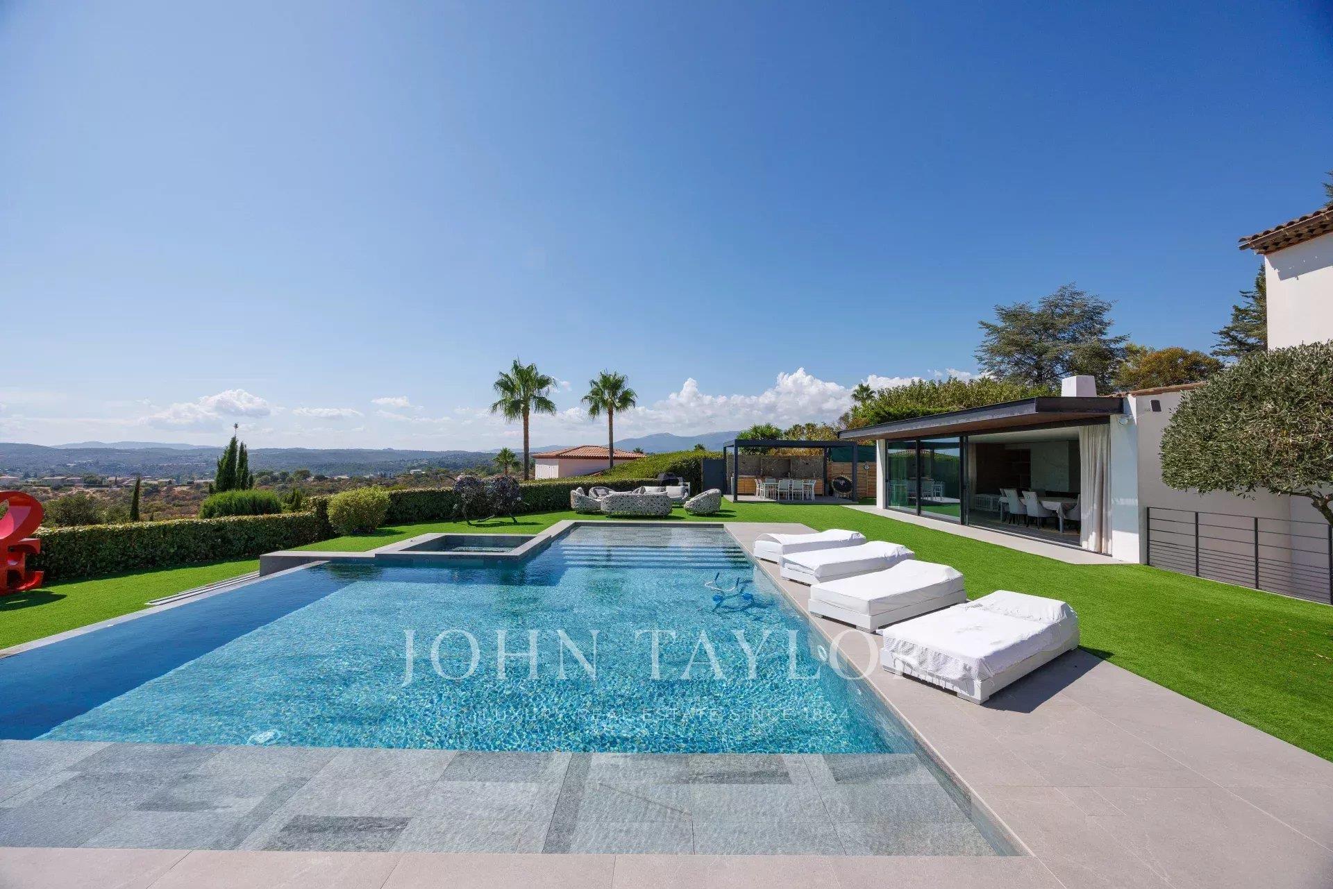 Maison à vendre, 397m², Villeneuve-Loubet