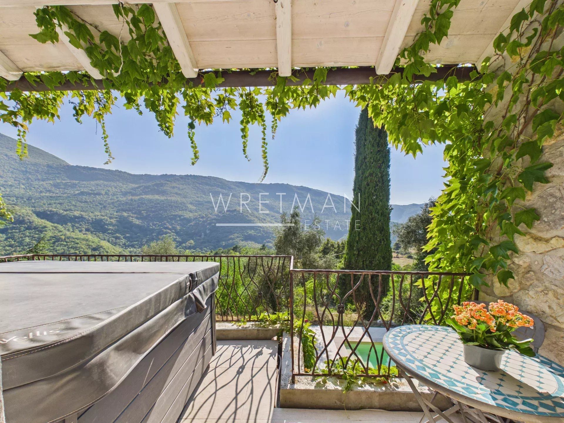Maison à vendre, 170m², Sospel