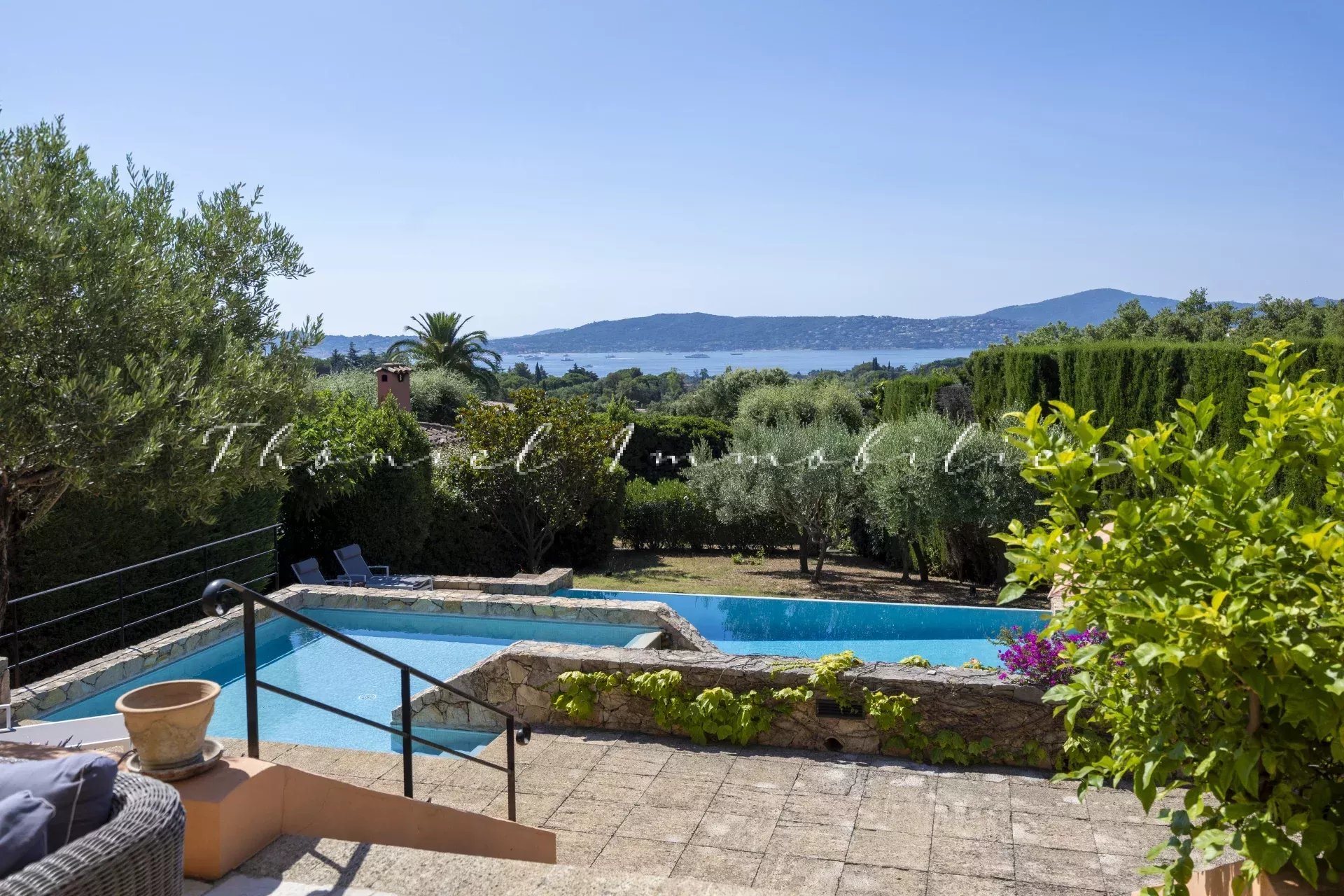 Maison à vendre, 270m², Grimaud