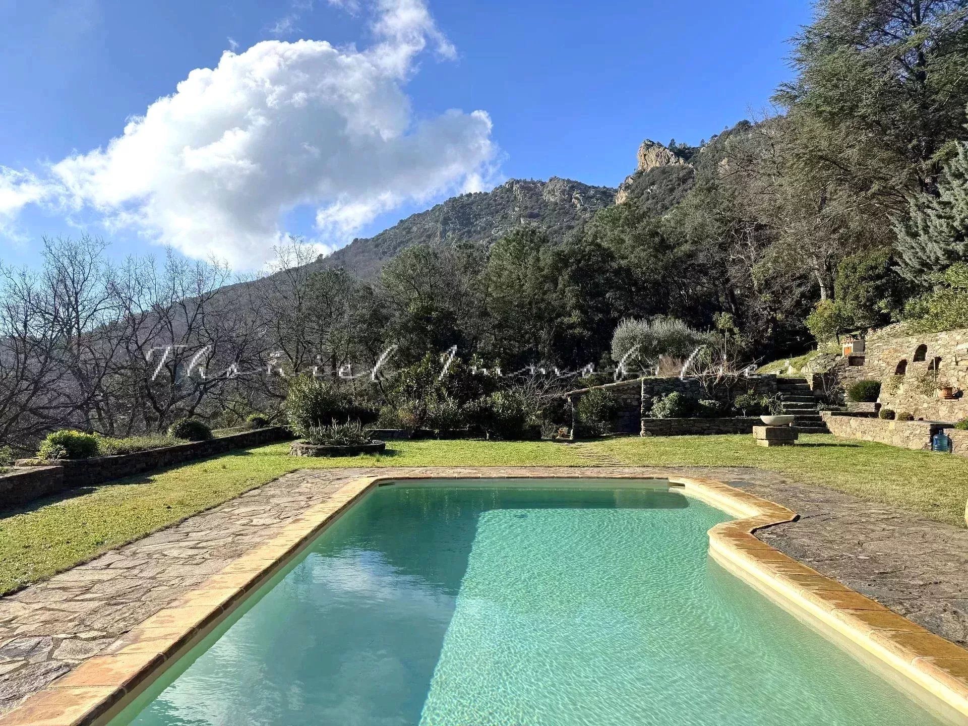 Maison à vendre, 156m², La Garde-Freinet