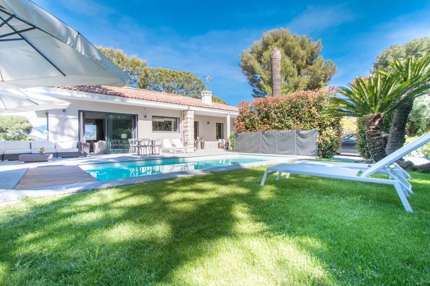 Maison à vendre, 200m², Roquebrune-Cap-Martin