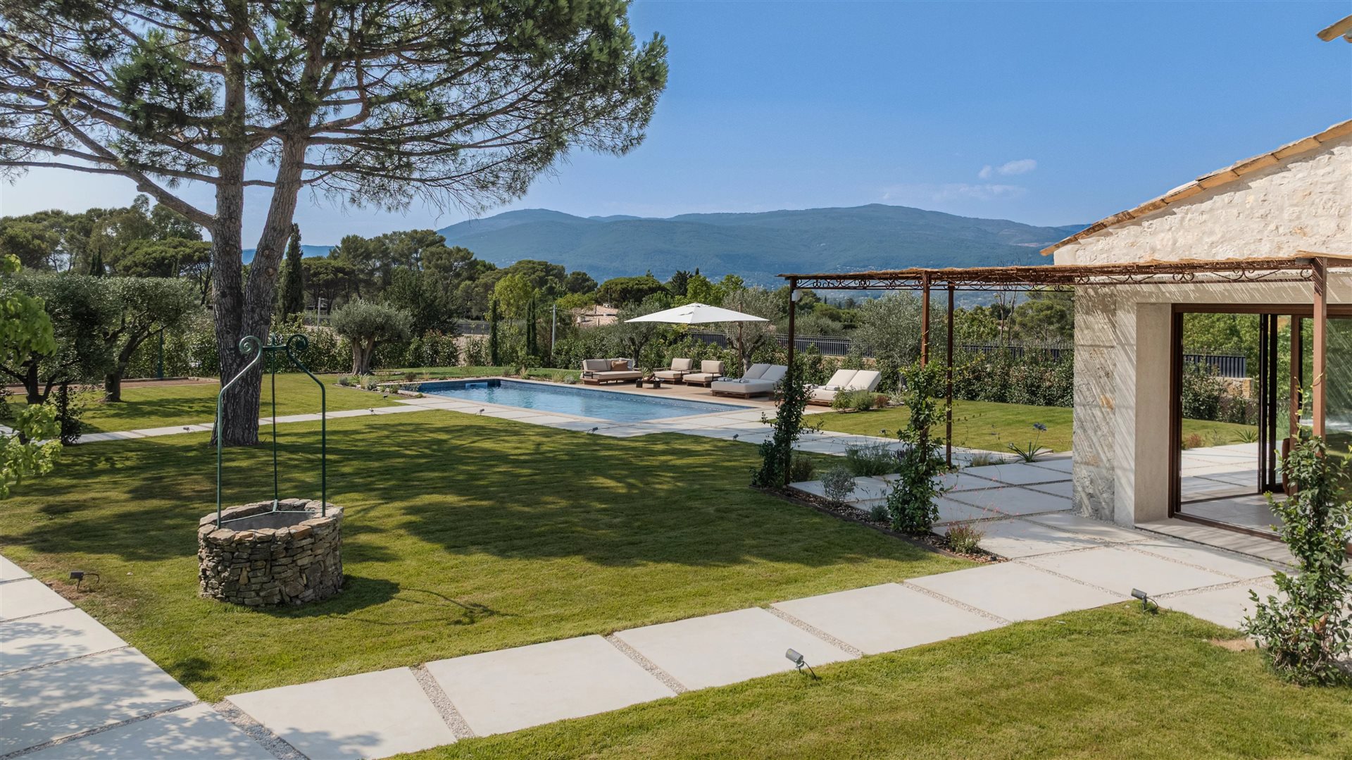 Maison à vendre, 290m², Mouans-Sartoux