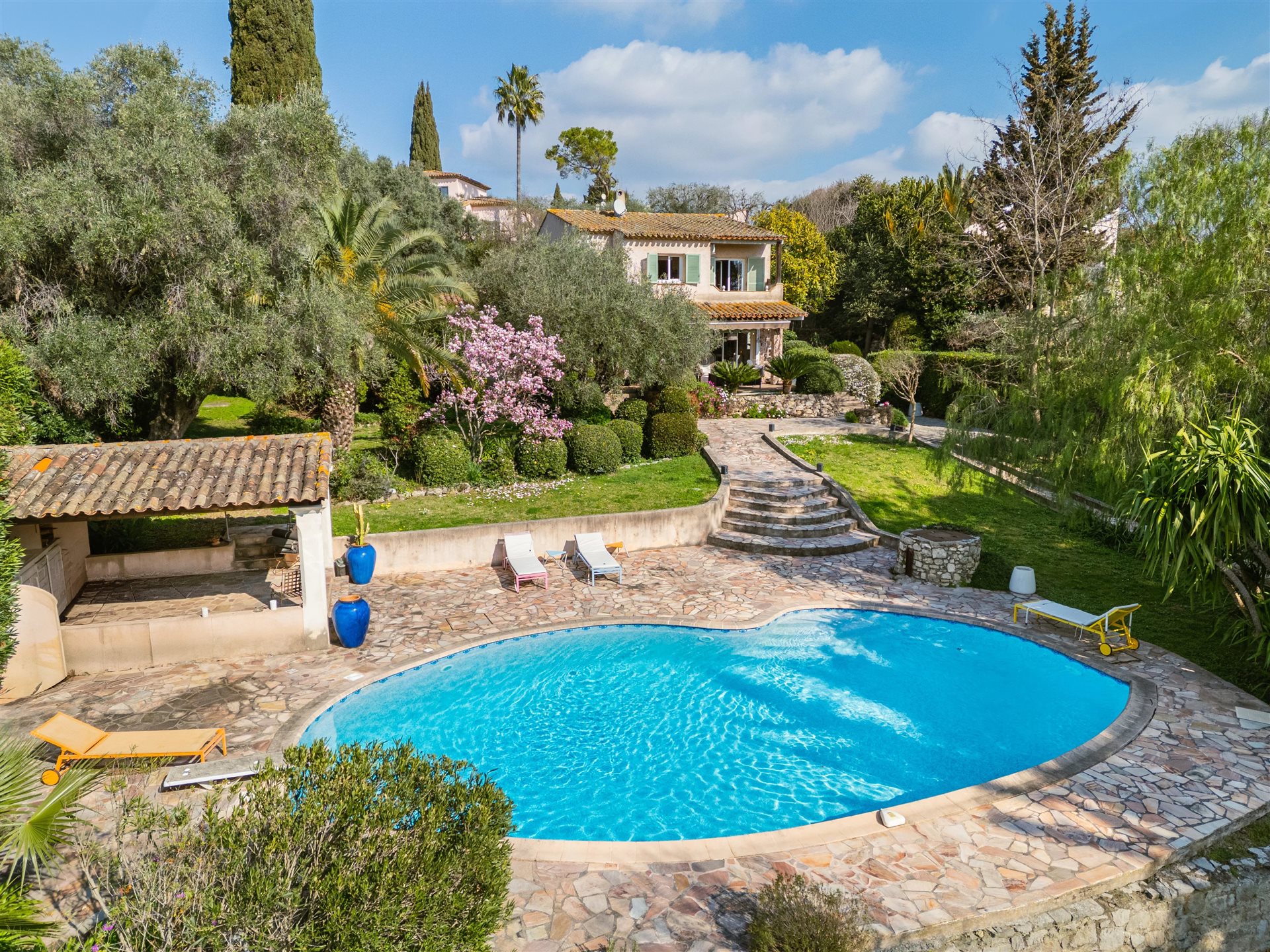 Maison à vendre, 225m², Mougins